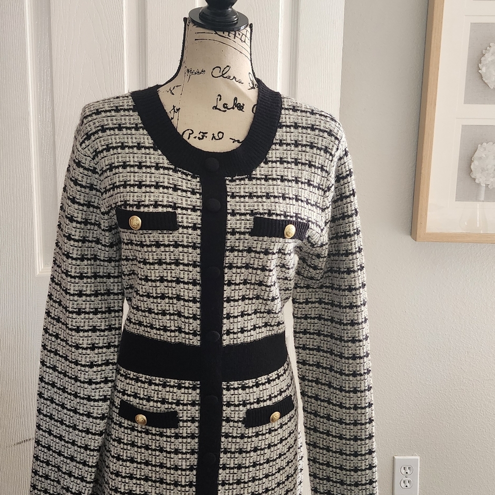 Ellen Tracy Black and White Knit Dress